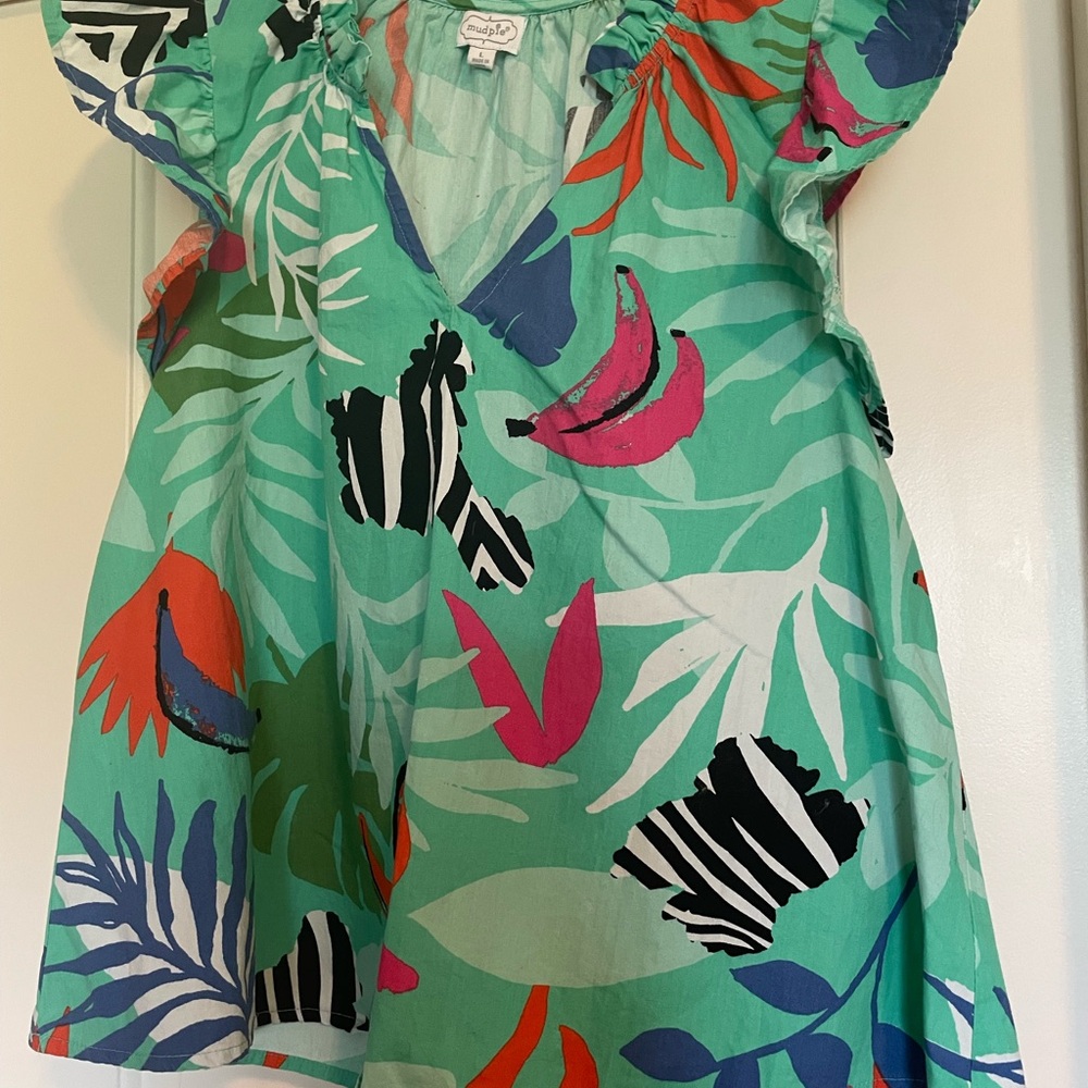 Colorful Mud Pie V-Neck Blouse L